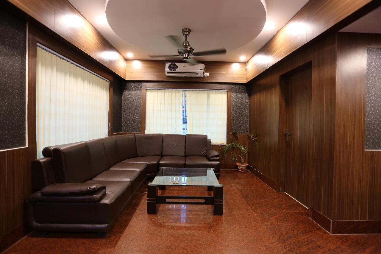 HOTEL RAILVIEW Bhubaneswar Bagian luar foto
