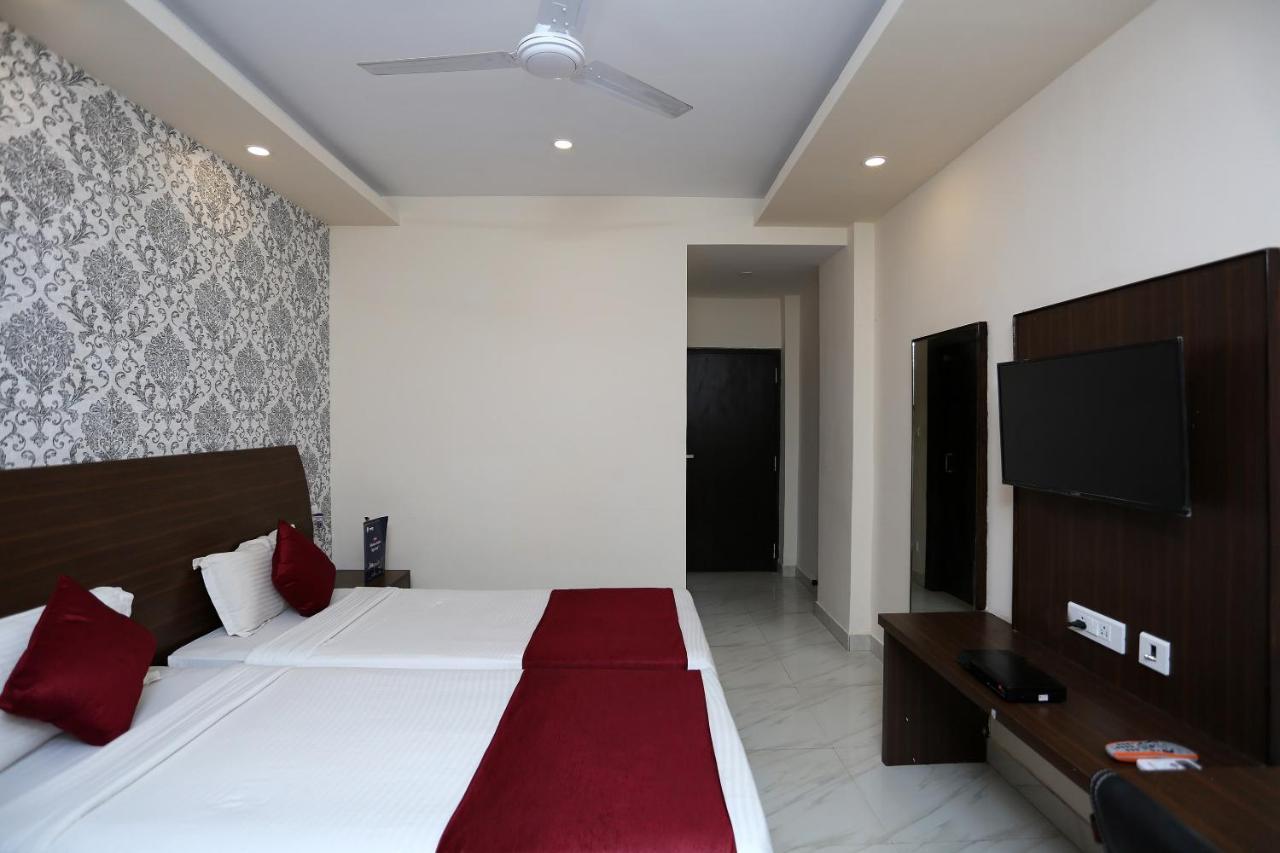 HOTEL RAILVIEW Bhubaneswar Bagian luar foto