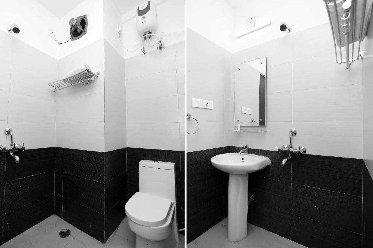 HOTEL RAILVIEW Bhubaneswar Bagian luar foto