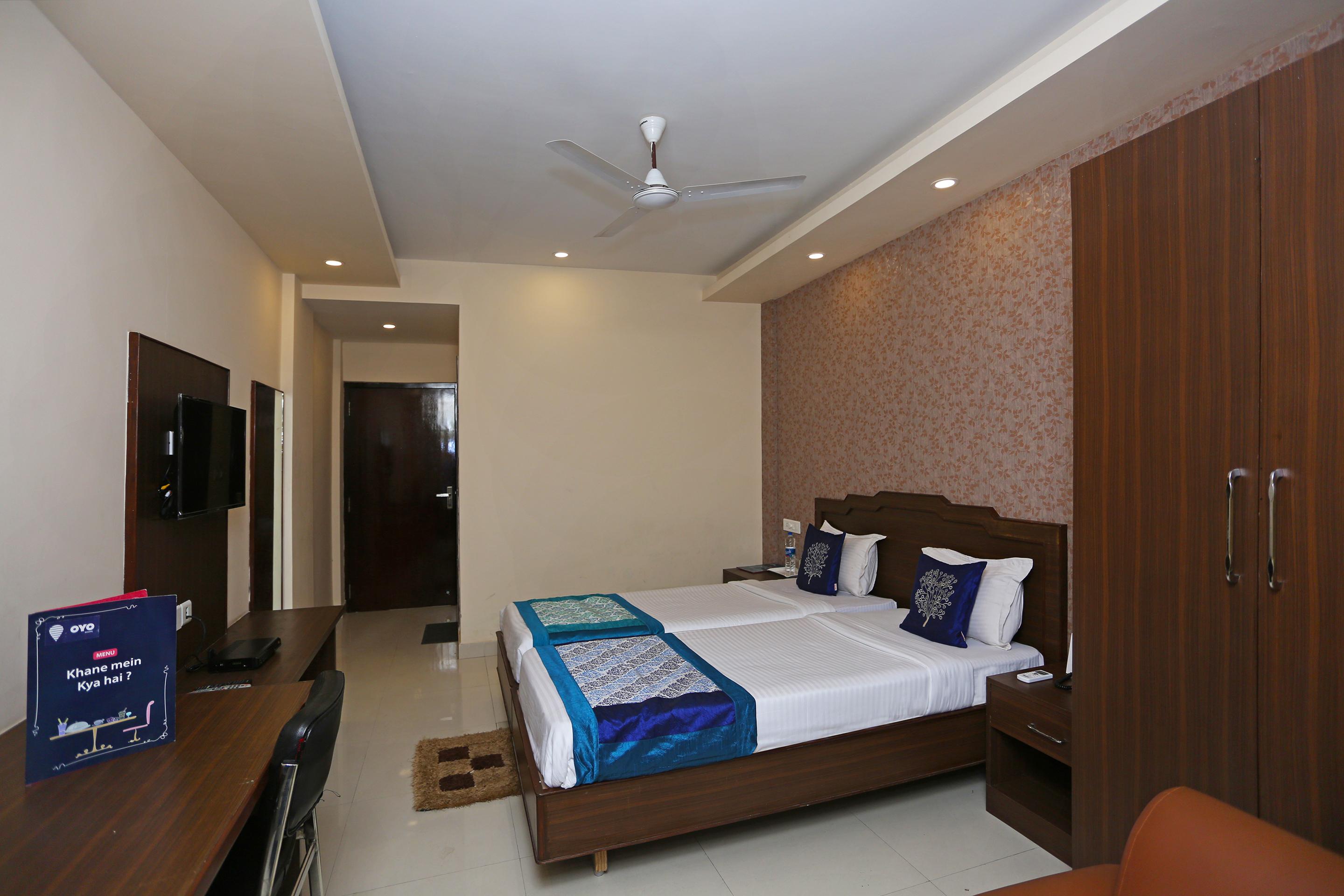 HOTEL RAILVIEW Bhubaneswar Bagian luar foto