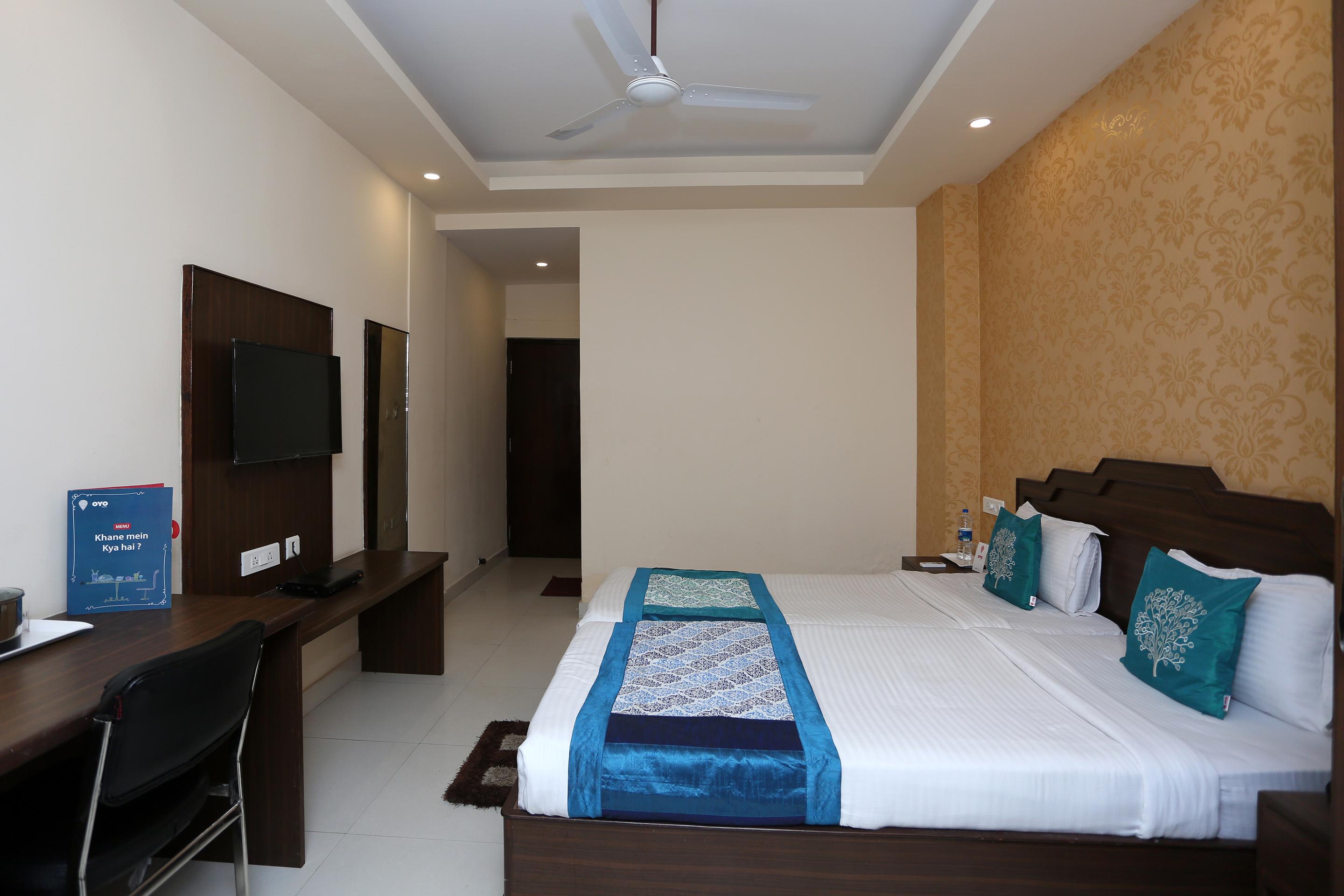 HOTEL RAILVIEW Bhubaneswar Bagian luar foto