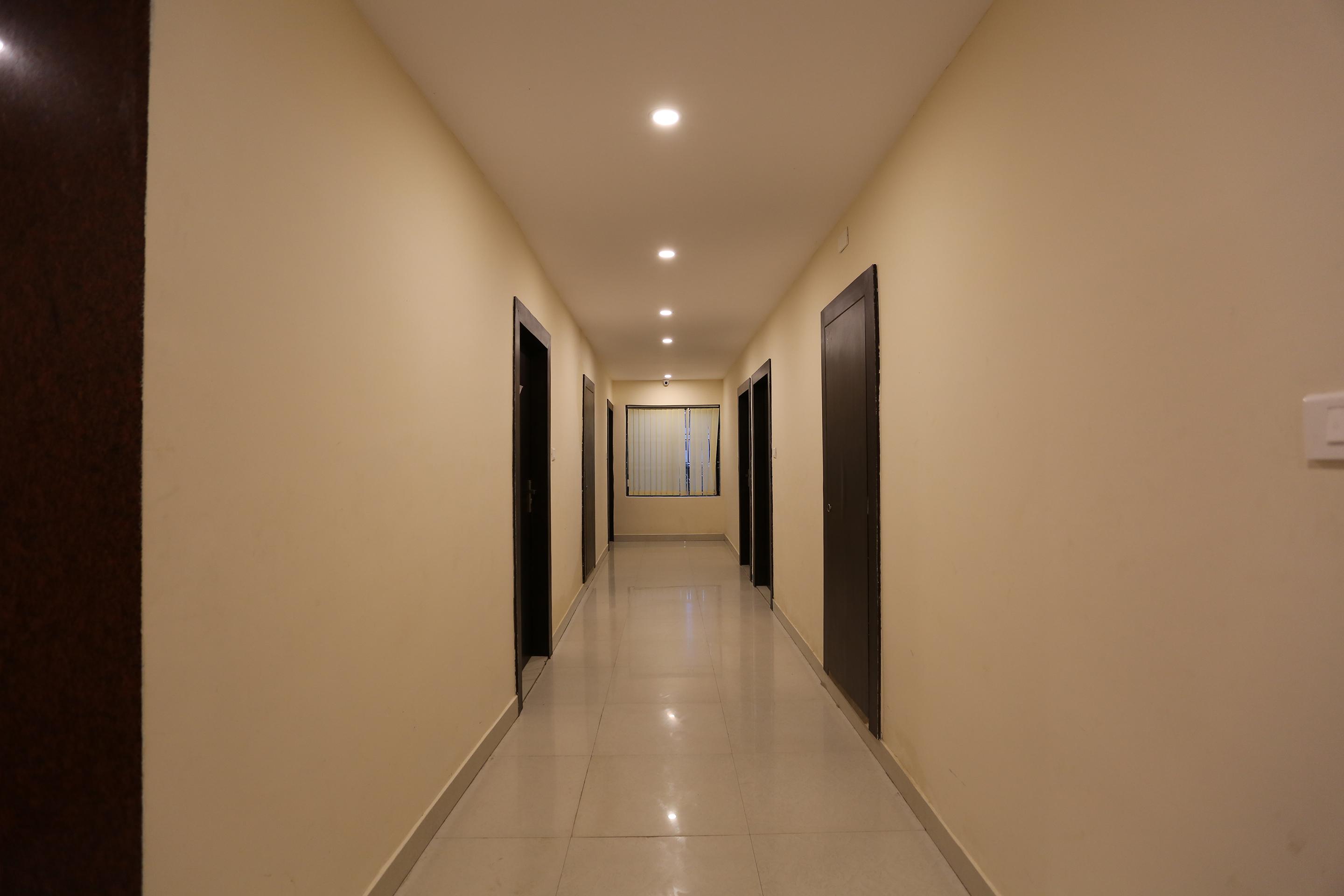 HOTEL RAILVIEW Bhubaneswar Bagian luar foto