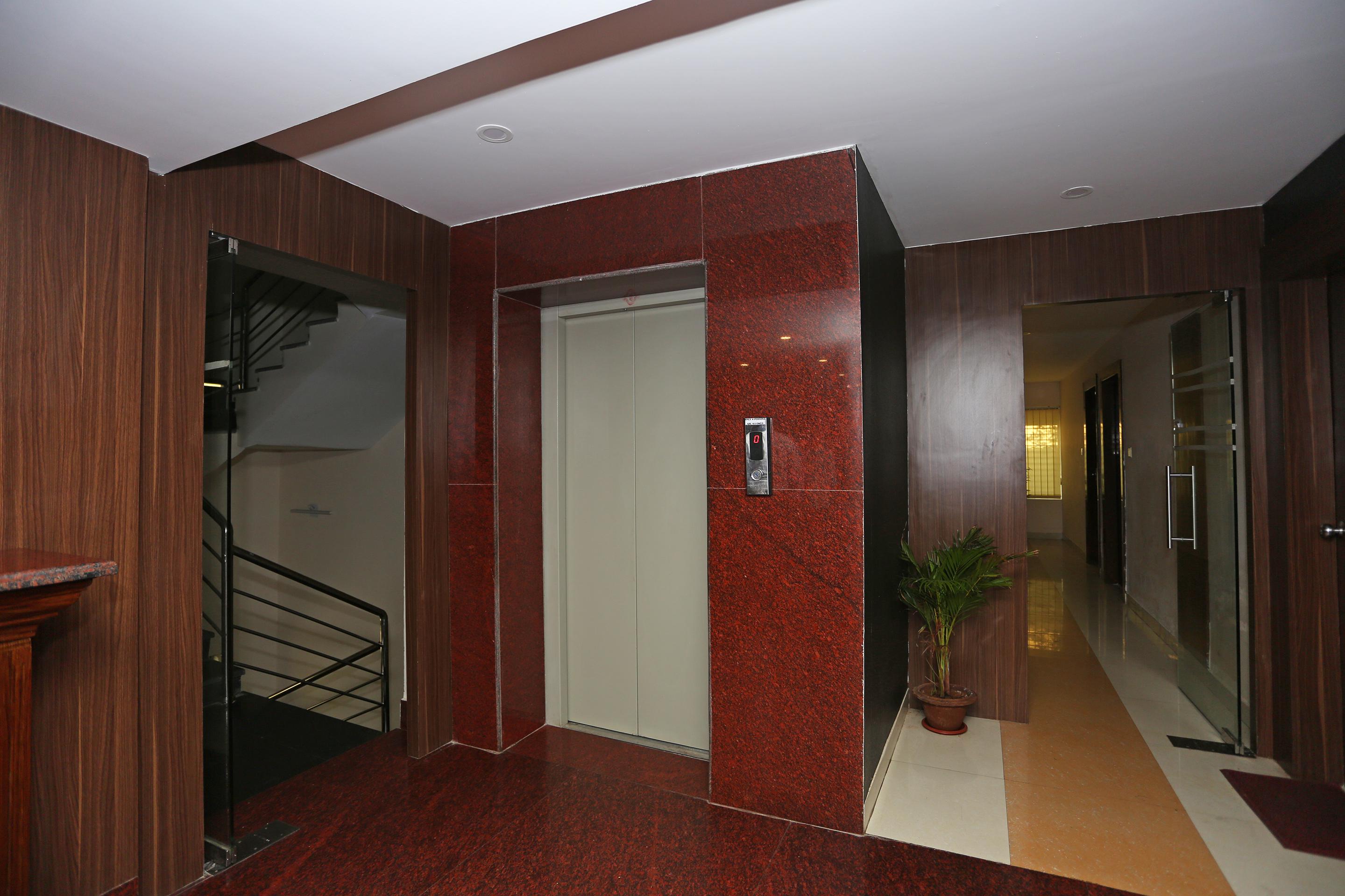HOTEL RAILVIEW Bhubaneswar Bagian luar foto