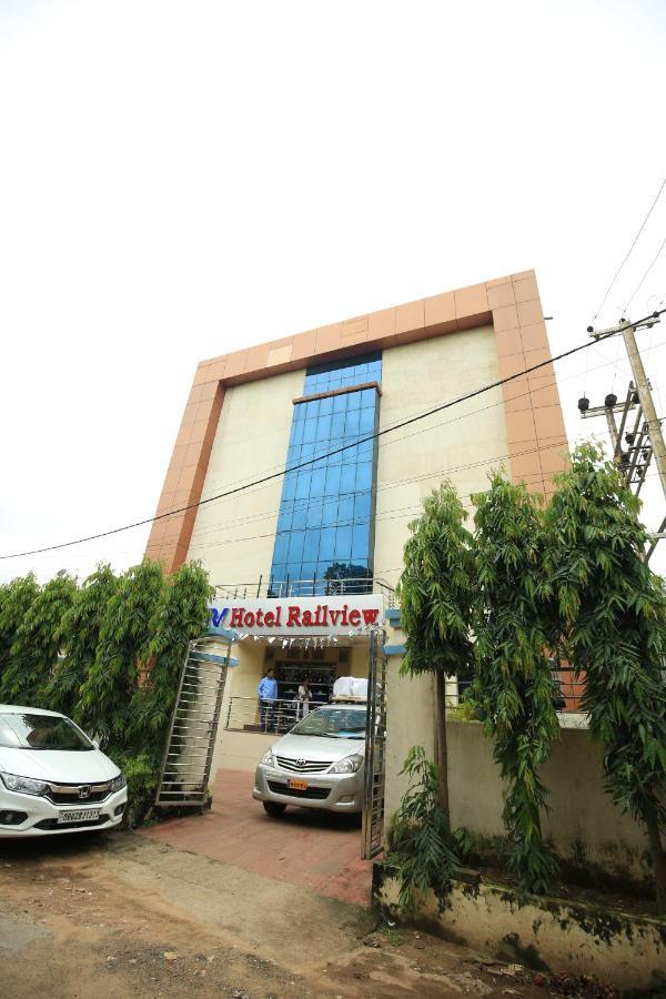 HOTEL RAILVIEW Bhubaneswar Bagian luar foto